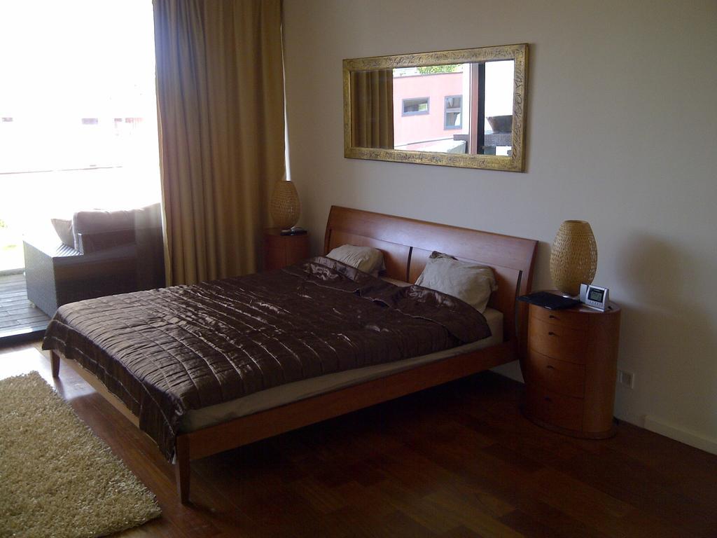 Modern Apartment With Lake View Балатонлеле Стая снимка